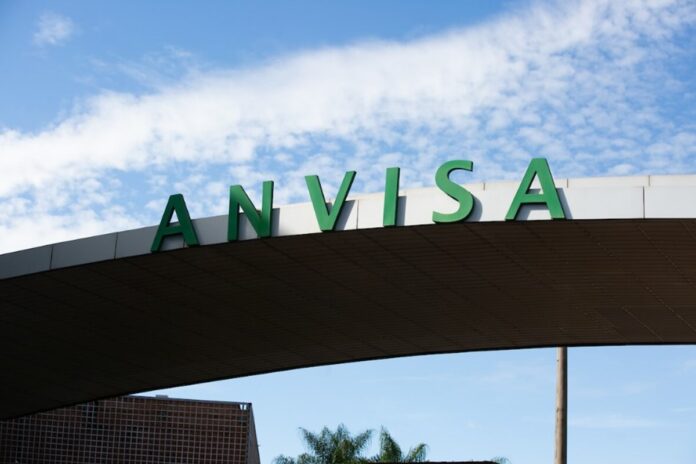 anvisa-suspende-lote-de-glicose-e-medicamentos-radiofarmacos
