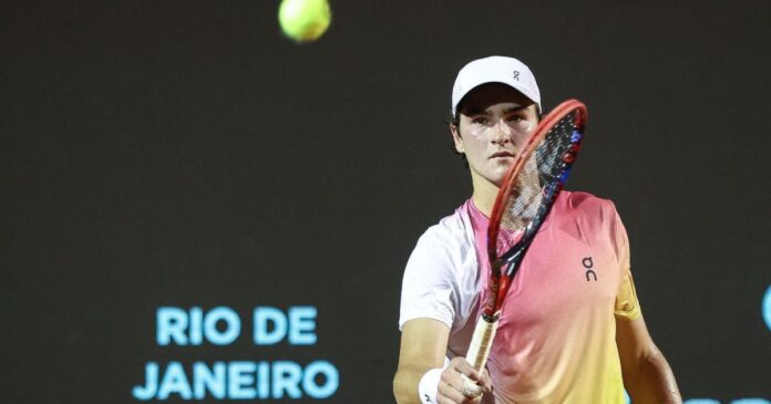joao-fonseca-e-confirmado-no-rio-open-e-fara-quarta-participacao-no-torneio