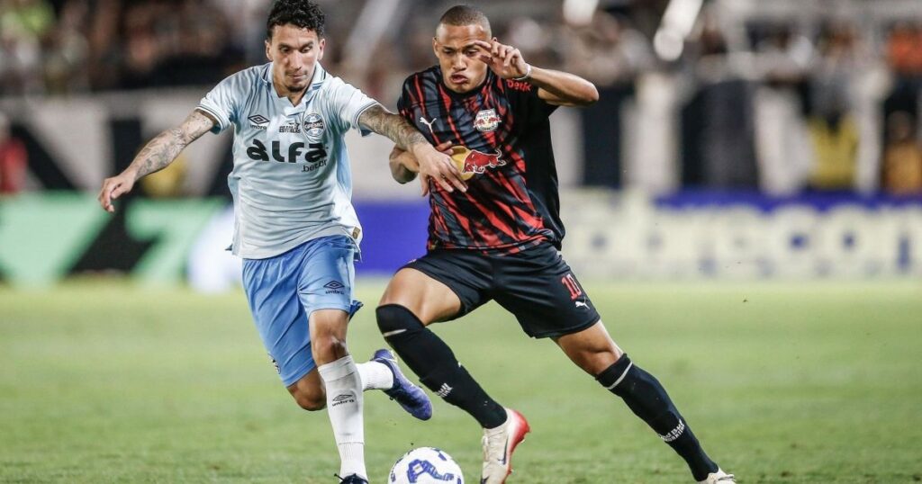 gremio-pede-ao-stjd-suspensao-de-cartoes-apos-erros-de-arbitragem
