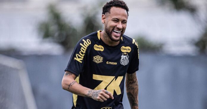 gigante-italiano-tentou-tirar-neymar-do-santos,-diz-jornal