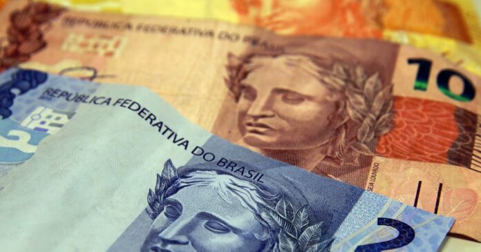 sera-dificil-alcancar-meta-fiscal-positiva-em-2026,-diz-caio-megale