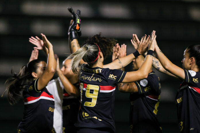 sao-paulo-vence-olimpia-e-avanca-as-quartas-da-libertadores-feminina