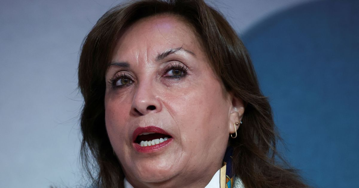 congresso-do-peru-aprova-impeachment-da-presidente-dina-duarte