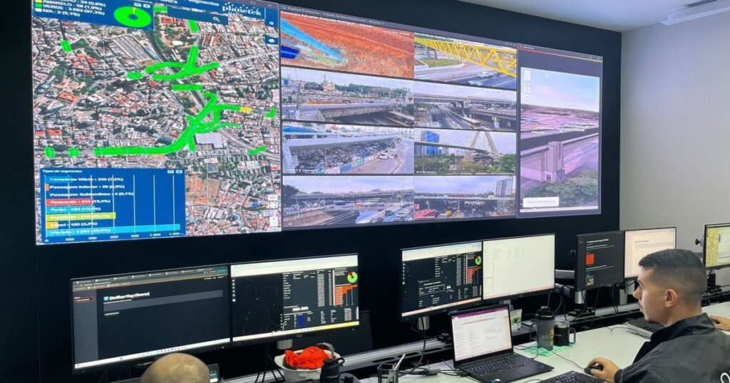 “controladores-de-viadutos”:-sala-fria-vigia-940-estruturas-por-sao-paulo