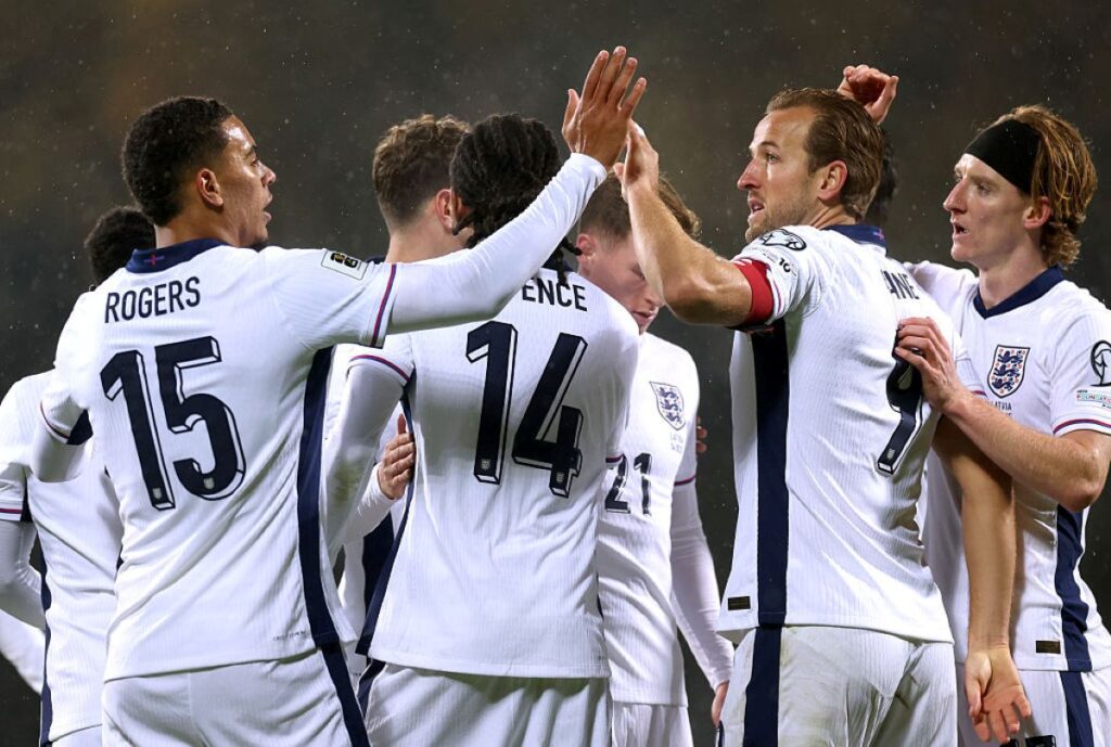 inglaterra-goleia-e-e-a-primeira-selecao-europeia-garantida-na-copa