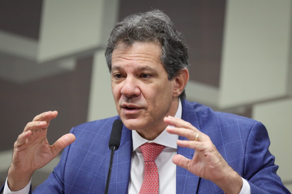 haddad-sugere-a-alcolumbre-manter-partes-“incontroversas”-da-mp-do-iof