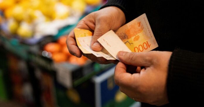 inflacao-da-argentina-sobe-2,1%-em-setembro-e-chega-a-31,8%-em-12-meses