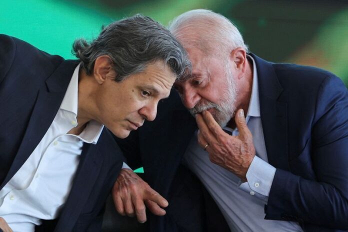 lula-chama-haddad-para-reuniao-fora-da-agenda-no-alvorada