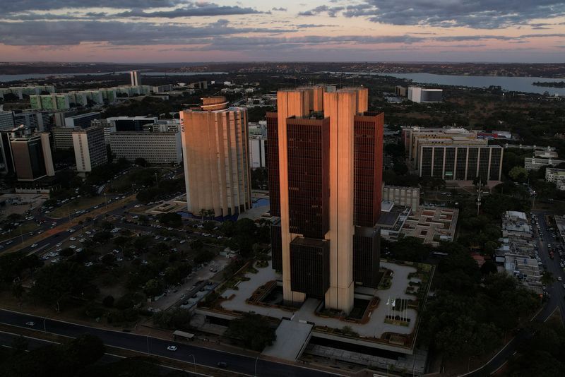 estatais-acumulam-perdas-de-quase-r$-9-bilhoes,-diz-banco-central