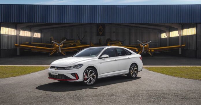 volkswagen-jetta-gli-chega-as-lojas-em-novembro-e-tem-preco-revelado