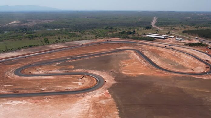 stock-car-realiza-primeira-etapa-noturna-da-historia-em-cuiaba