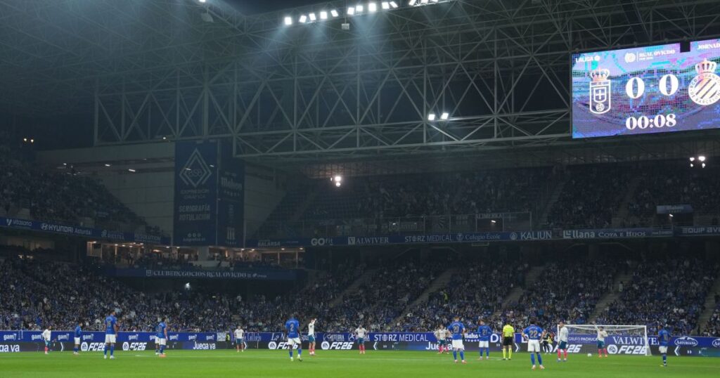 jogadores-de-laliga-protestam-contra-planos-de-barca-x-villarreal-nos-eua