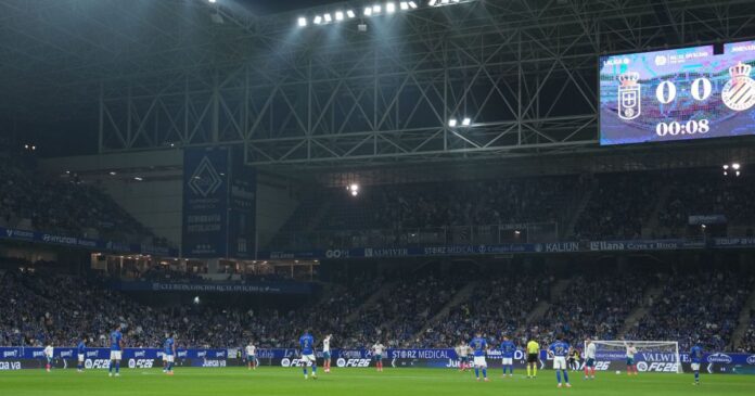 jogadores-de-laliga-protestam-contra-planos-de-barca-x-villarreal-nos-eua