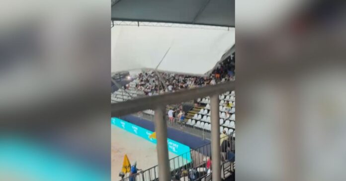 estrutura-desaba-durante-torneio-de-beach-tennis-e-deixa-feridos-em-sp