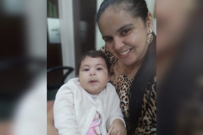 mae-perde-bebe-com-ame-e-segunda-filha-e-diagnosticada-com-a-doenca