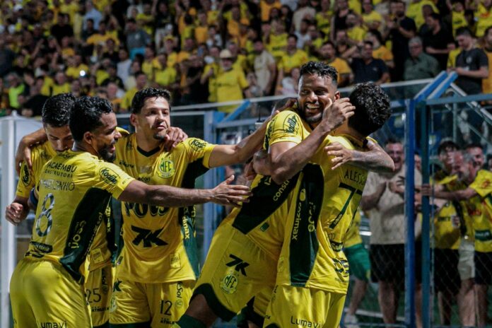 alesson,-do-mirassol,-marca-o-gol-mais-rapido-do-brasileirao.-veja