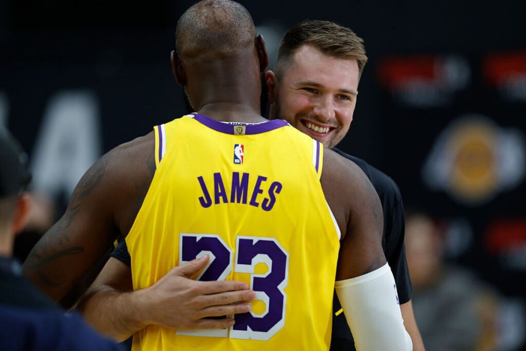 doncic-deve-assumir-protagonismo-em-estreia-dos-lakers-sem-lebron