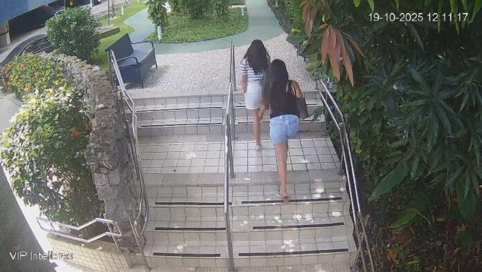 pe:-mulheres-invadem-predio,-furtam-r$-1-mi-em-joias-e-saem-bebendo-cerveja