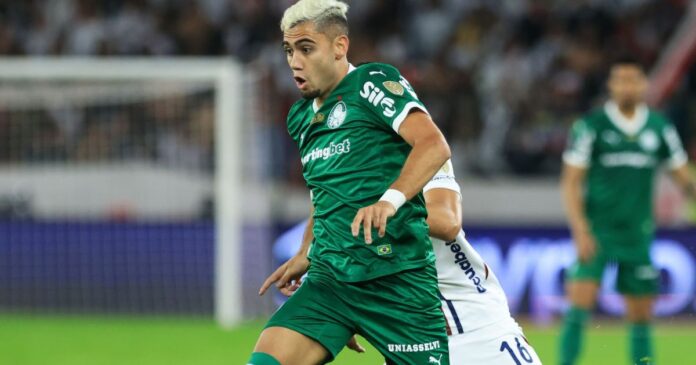 andreas-pereira-comenta-penalti-em-ldu-x-palmeiras-e-pede-“jogo-perfeito”