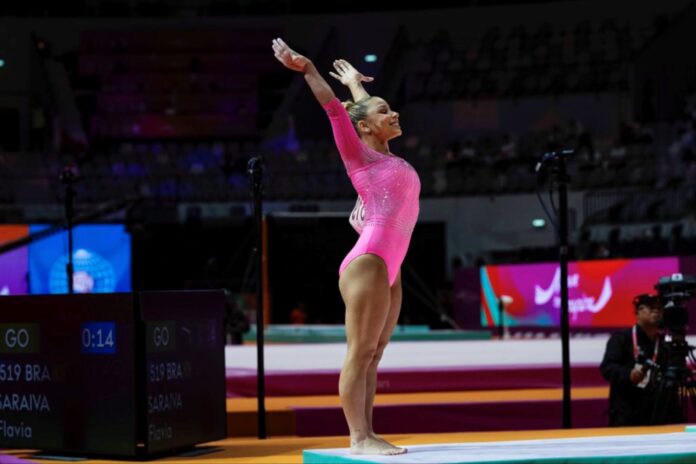 mundial-de-ginastica:-flavinha-faz-13.900,-mas-termina-em-4o-na-trave