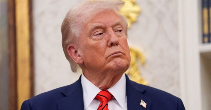 trump-acompanha-assinatura-de-acordos-comerciais-e-cessar-fogo-na-asia