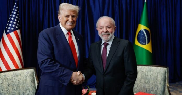 cpmi-do-inss:-deputado-mostra-foto-de-lula-e-trump-e-irrita-oposicao;-veja