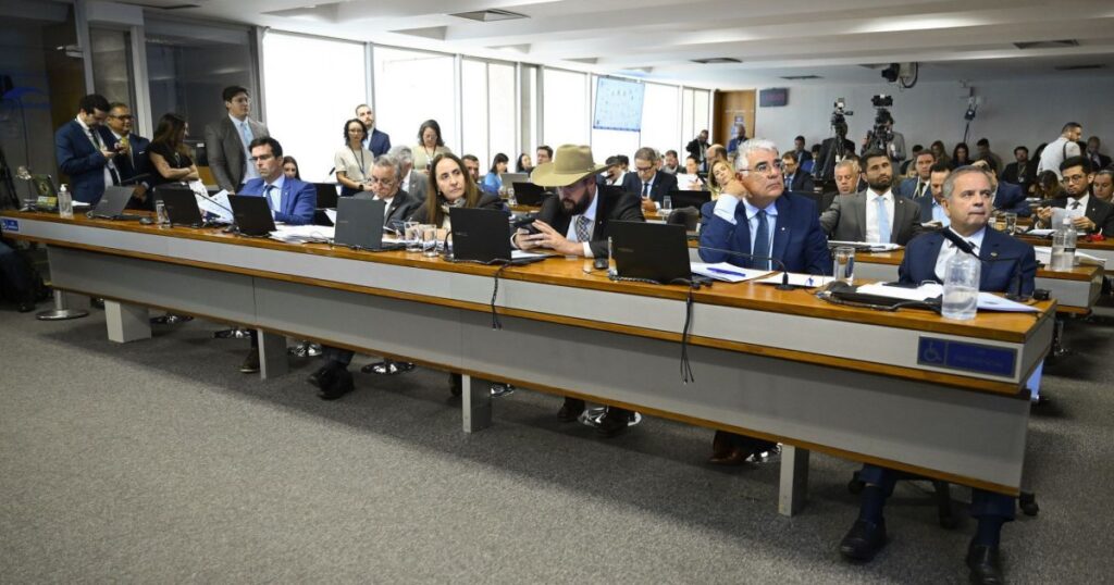 cpmi-do-inss-ouve-empresario-socio-de-call-centers-e-alvo-de-operacao-da-pf