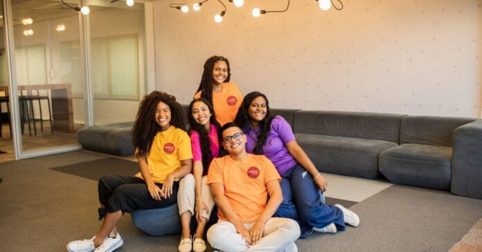 coletivo-coca-cola-jovem-abre-15-mil-vagas-para-formacao-profissional