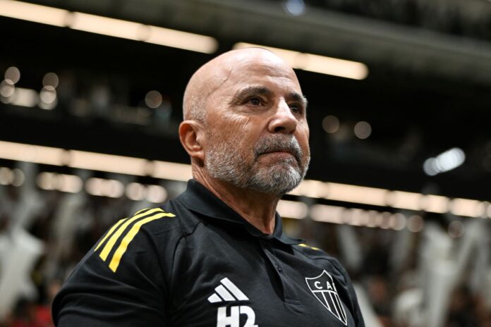 sampaoli-destaca-superioridade-do-atletico-mg-e-gol-de-hulk-em-vitoria