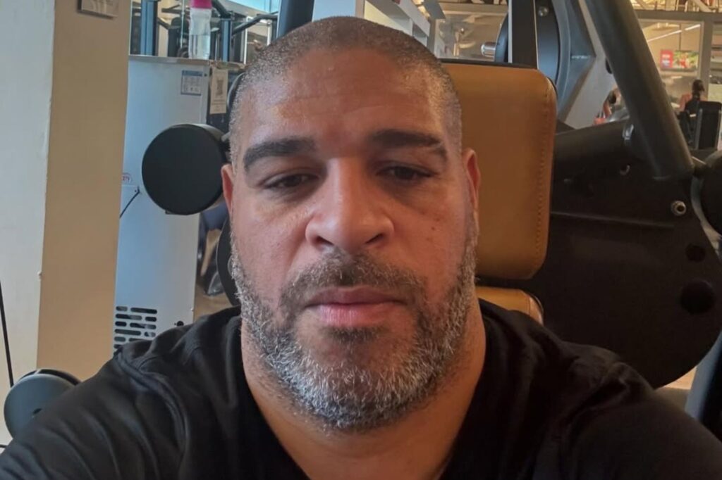 adriano-imperador-se-pronuncia-sobre-mortes-em-megaoperacao-no-rj