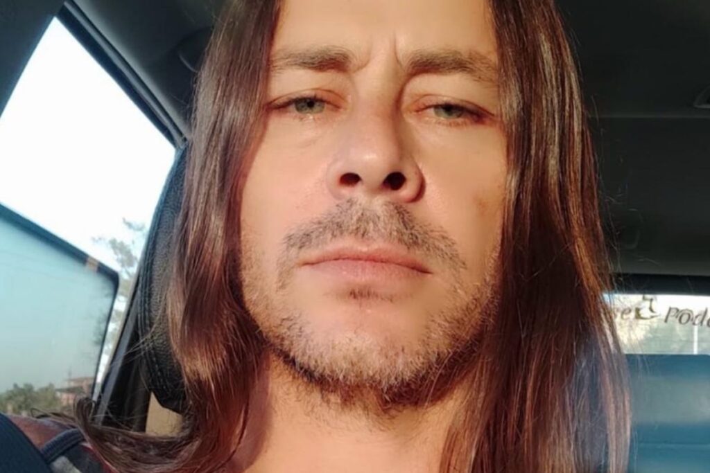 theo-becker-abre-o-jogo-e-da-detalhes-sobre-vicio-em-drogas