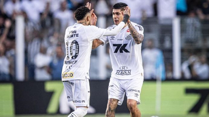 com-neymar-de-volta,-santos-fica-no-empate-com-fortaleza-na-vila-belmiro