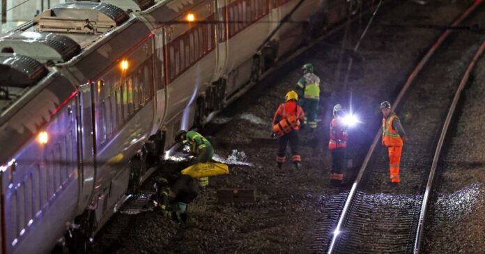 policia-do-reino-unido-descarta-terrorismo-em-ataque-com-faca-em-trem