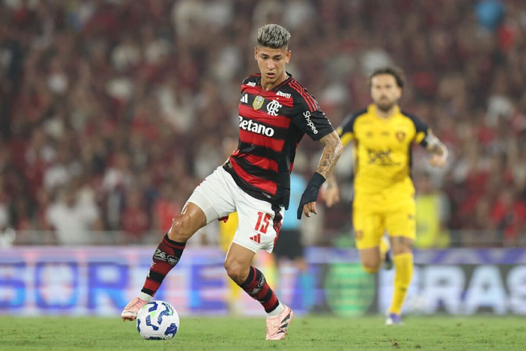 flamengo-atualiza-situacao-de-jorge-carrascal-apos-exames-de-imagem