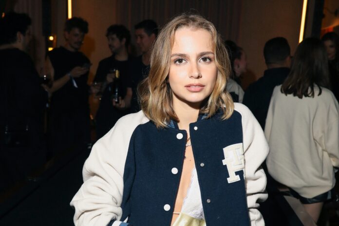 a-vaga-de-trabalho-“absurda”-divulgada-por-isa-scherer-que-causou-polemica