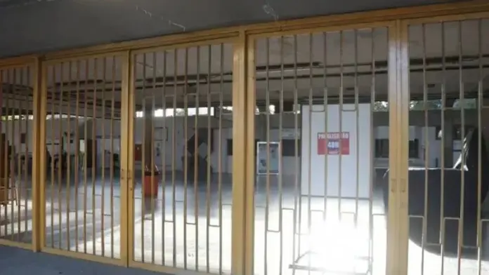 pe:-greve-do-metro-do-recife-mantem-paralisacao-total-pelo-3o-dia