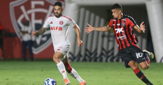 vitoria-vence-o-inter-e-empurra-santos-de-neymar-para-o-z4