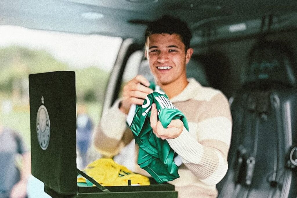 lando-norris-visita-allianz-parque-antes-do-classico-paulista