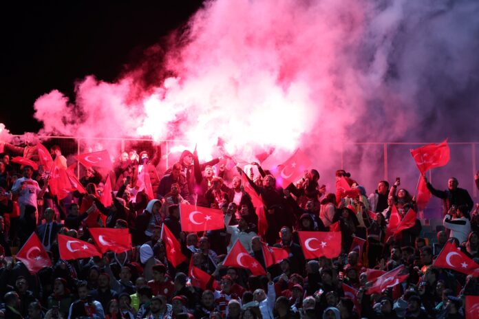 dirigentes-e-17-arbitros-sao-presos-por-esquema-de-apostas-na-europa