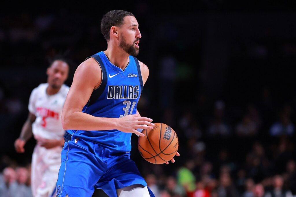 video:-erro-bizarro-de-astro-em-jogo-da-nba-deixa-fas-chocados