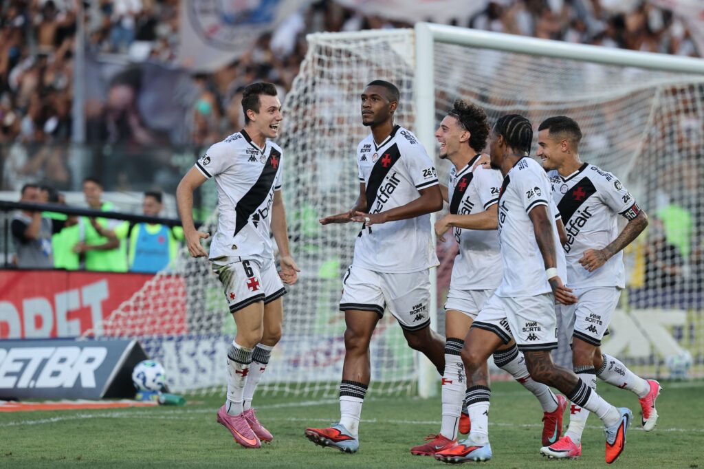 vasco-tenta-quebrar-tabu-contra-juventude.-veja-retrospecto