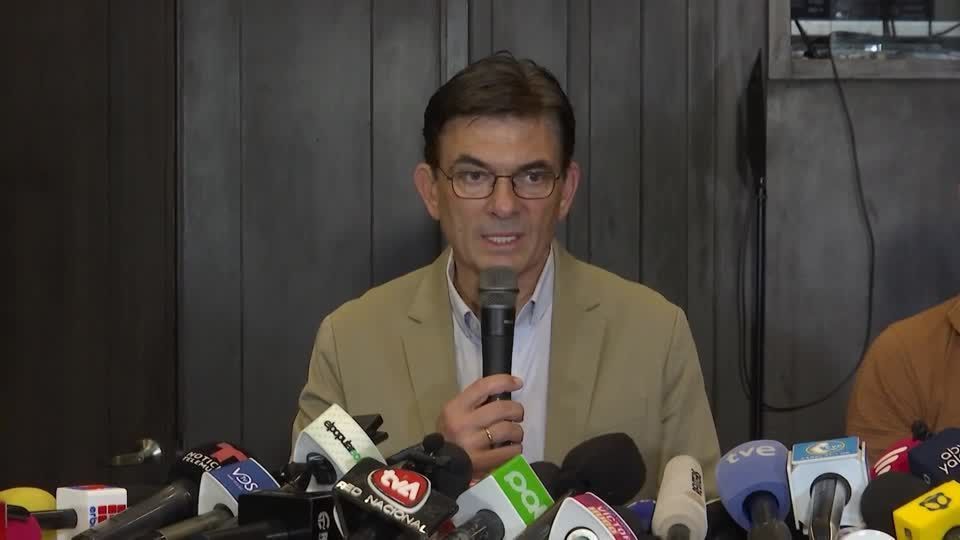 em-carta,-lula-convida-presidente-de-direita-da-bolivia-para-vir-ao-brasil