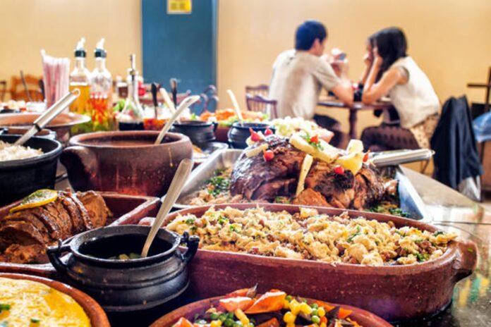 servicos-sobem-0,6%-em-setembro,-em-oitavo-mes-seguido-de-alta