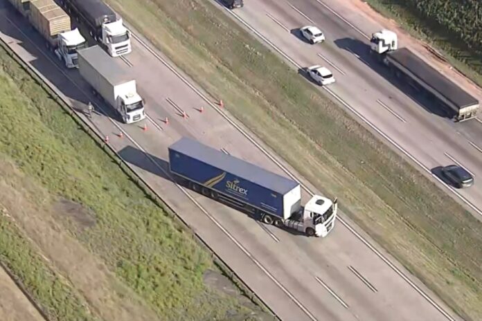 choque-fisico-e-emocional:-entenda-quadro-de-motorista-com-bomba-falsa