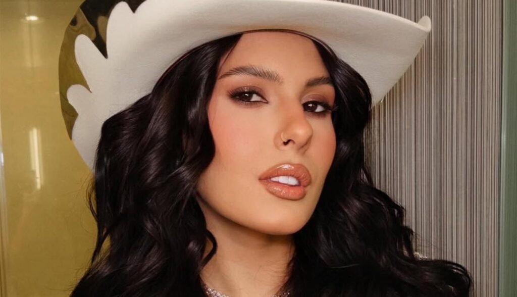 grammy-latino-2025:-ana-castela-agradece-fas-apos-perder-premio