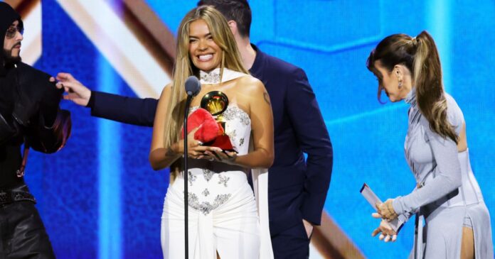 grammy-latino-2025:-karol-g-ganha-cancao-do-ano-pela-primeira-vez