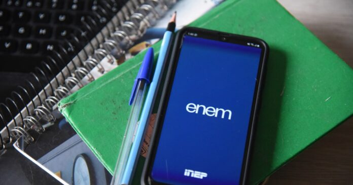 enem-2025:-gabarito-publicado-pela-cnn-acerta-100%-das-questoes