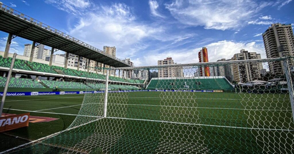 goias-x-novorizontino:-horario-e-onde-assistir-ao-jogo-da-serie-b