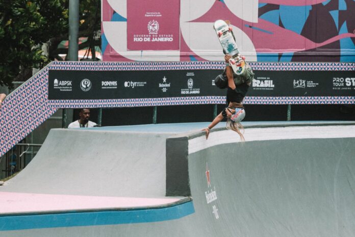 sky-brown-e-rayssa-leal-dominam-finais-femininas-do-pro-tour-stu-rio