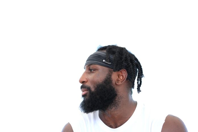 jogador-da-nfl-e-baleado-no-abdomen-e-esta-em-estado-critico